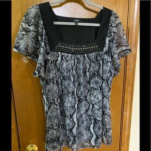 Apt 9 blouse snakeskin print 1X